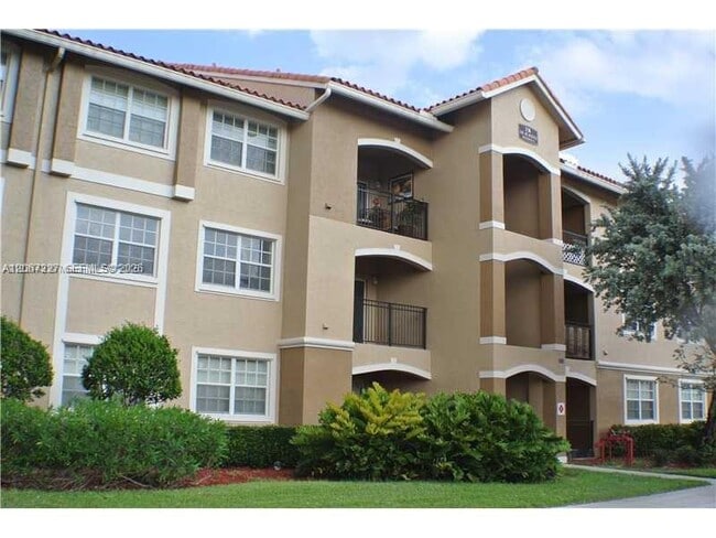 Building Photo - 131 SW 117th Ave Unit 8205