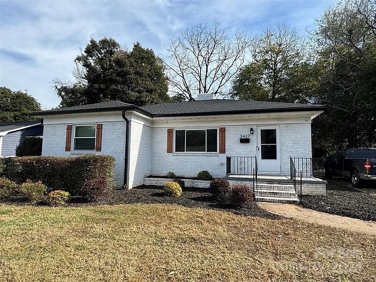 Photo - 3427 Eastway Dr