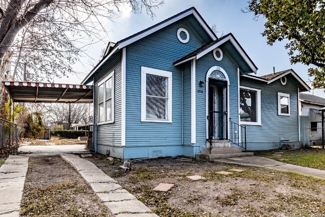 Photo - 206 Hoover Ave