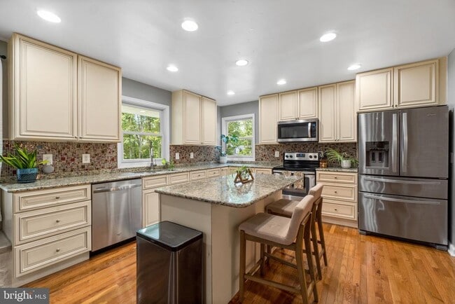 Photo - 1625 Old Annapolis Rd