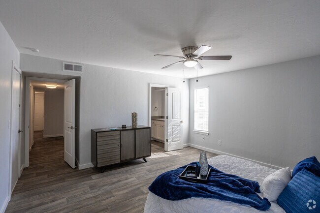 3BR, 2BA - 1330SF