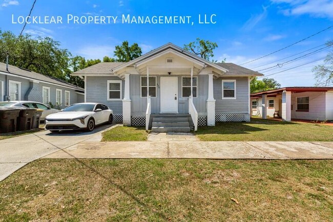 Photo - 336 W 18th St Casa