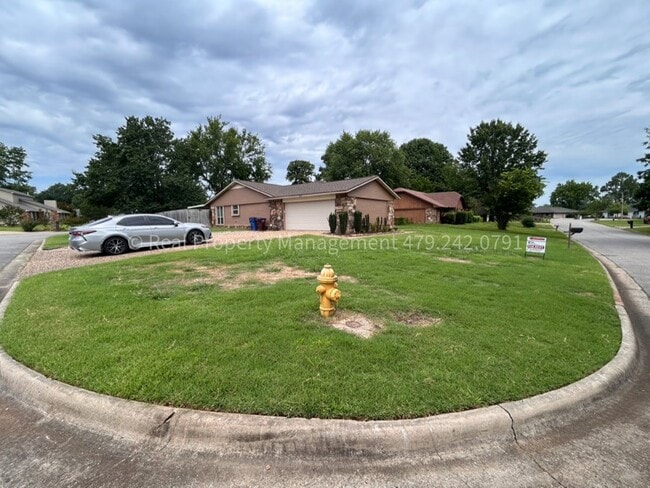 Photo - 2804 S 97th Cir