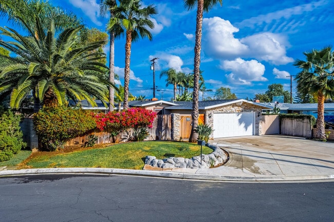 Photo - 14722 Candeda Pl