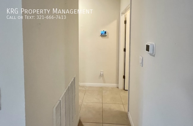 Photo - 1009 NE 11th St