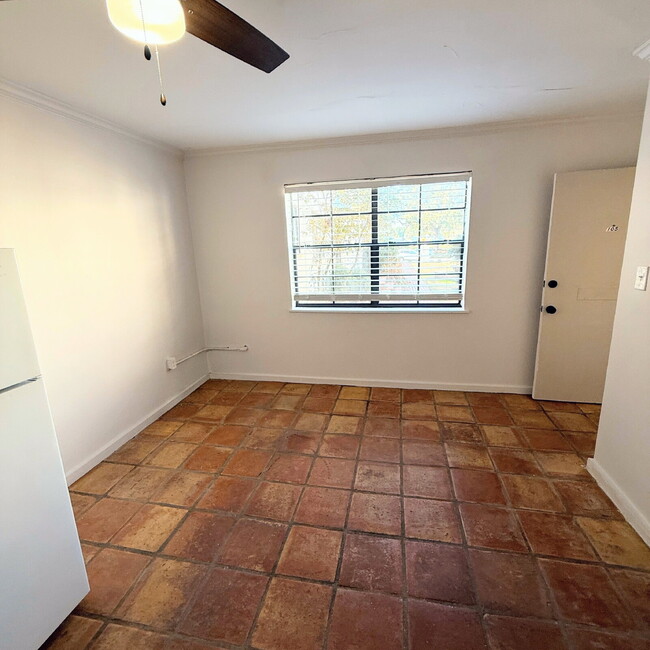 Photo - "Capitol View Studio Apartment – Historic Living in Spanish Town" Unit 105