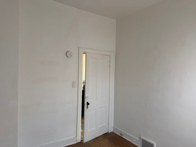 Photo - 1264 Liberty St