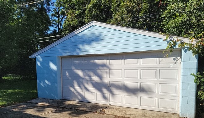 Photo - 4206 St Francis Ln