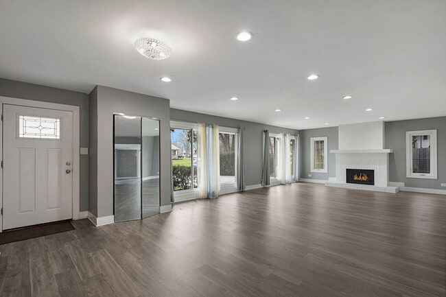 Photo - 595 Aberdeen St