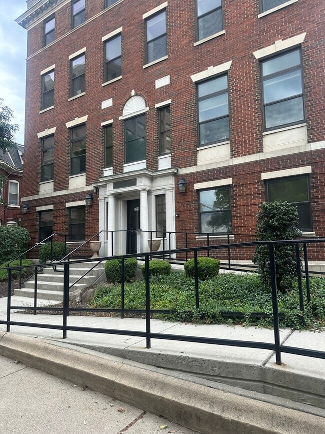 Photo - 528 N New St