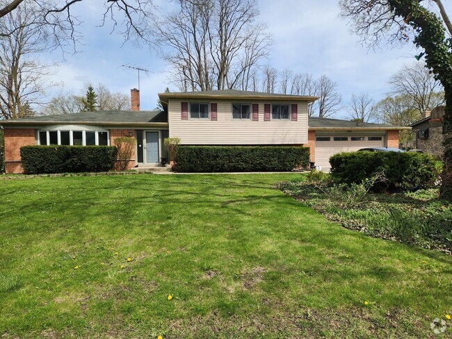 Building Photo - 2243 Elm Ridge Dr Rental