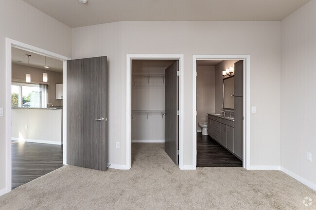 The Grove Apartments