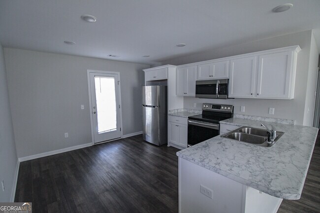 124 Callaway Cres