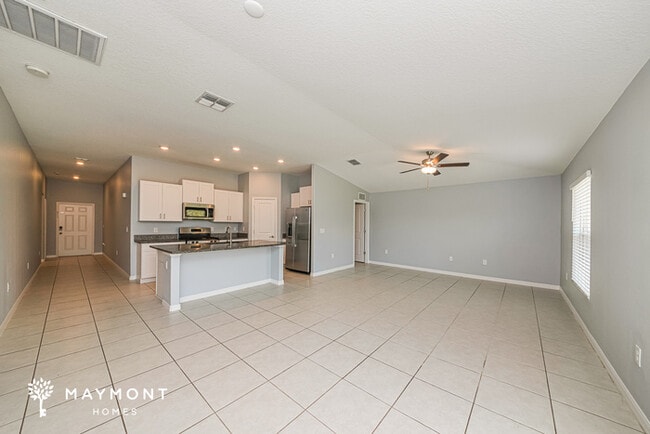 Photo - 4014 84th Ct E