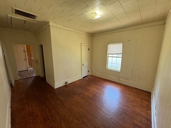 Photo - "Like New" Home In Bossier