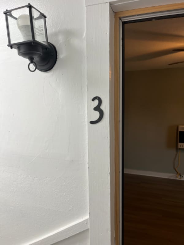 Photo - 608 Price St Unit 3