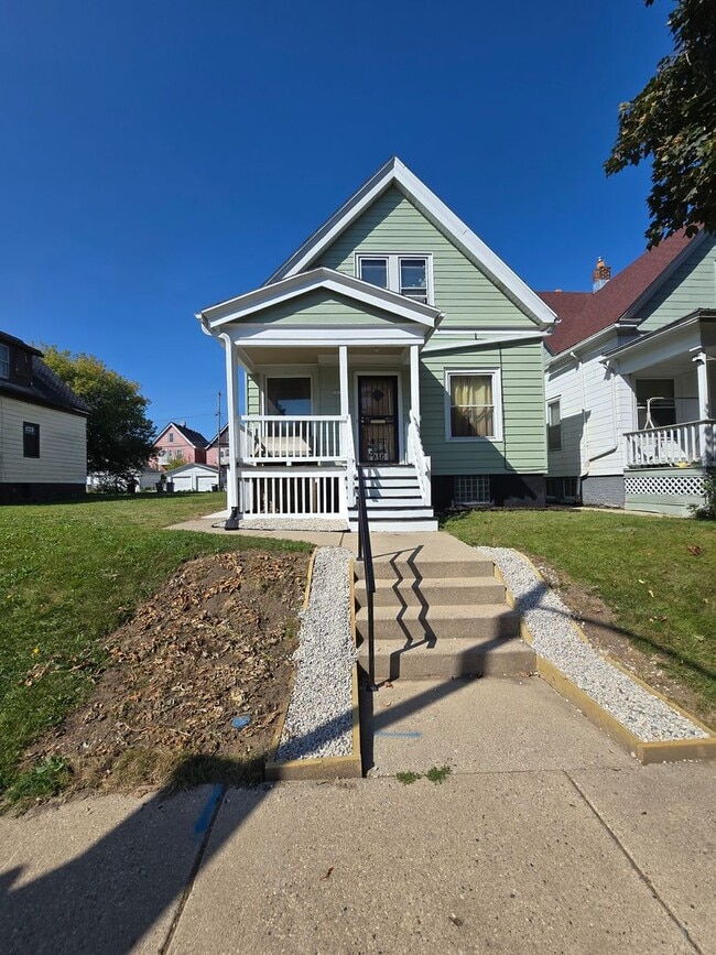 Photo - Freshly Renovated Two-Bedroom Single-Family Home in Milwaukee