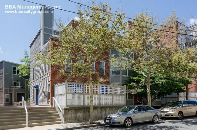 6 Chestnut St