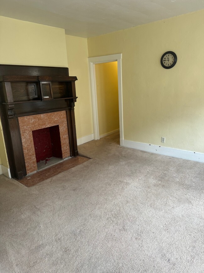 Photo - 2809-2811 Neeld Ave