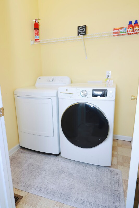 Photo - 1784 Clayhill Pointe SW