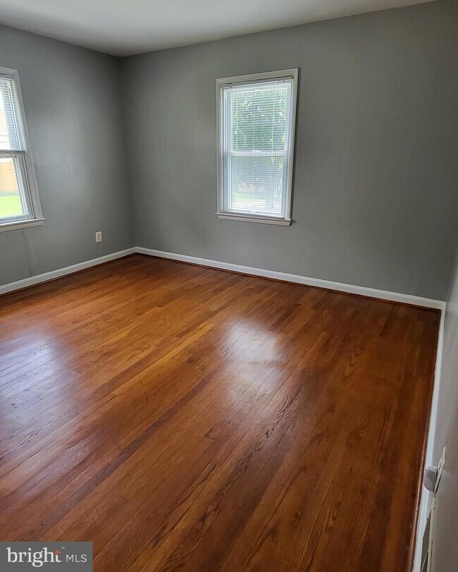 Photo - 6912 17th Ave