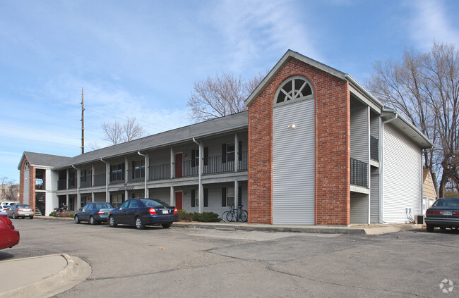 Campus Corner - Campus Corner Apartments