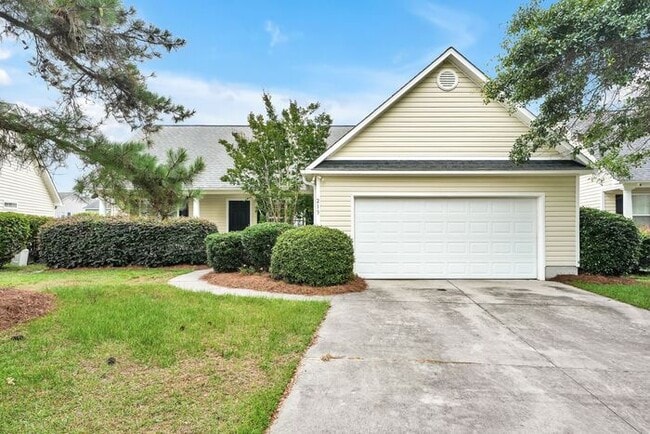 Photo - Leland Wedgewood at Lanvale community, Great open floor plan, on level, hardwoods, fire place, ma...