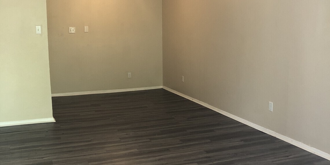 Photo - 612 London place Unit 616205