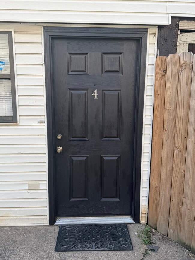 Front of the apartment - 1810 7th Ave Unit 1810 #4