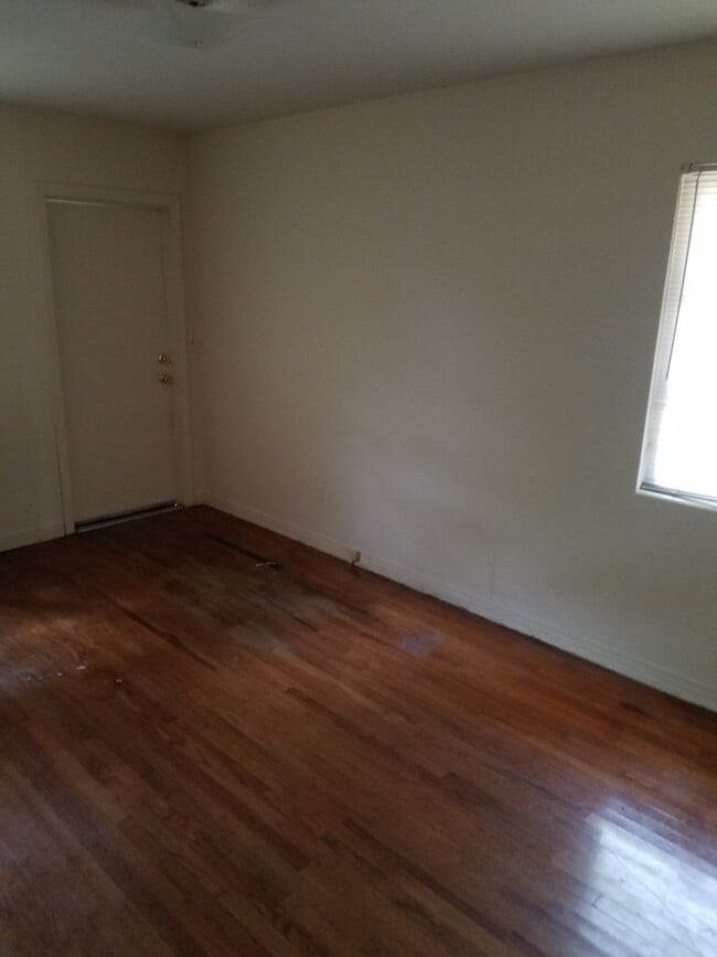 Photo - Near Cascades Park, Harwood floors in Historic Myers Park