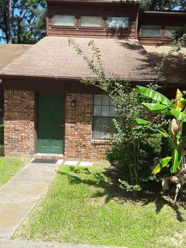 Building Photo - 1274 High Rd Rental