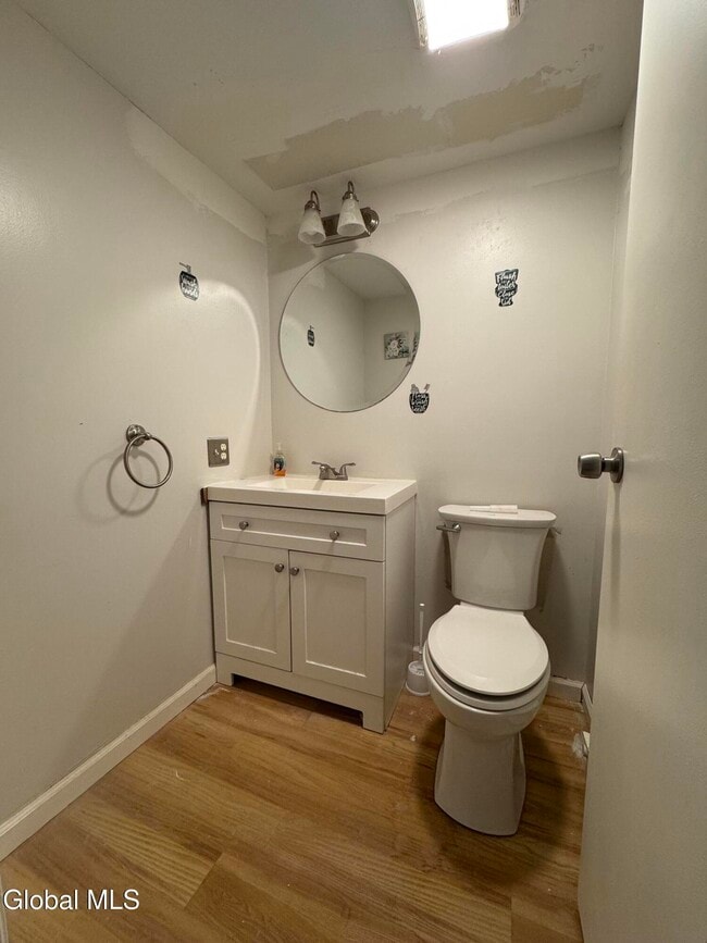 Photo - 48 Wake Robin Rd