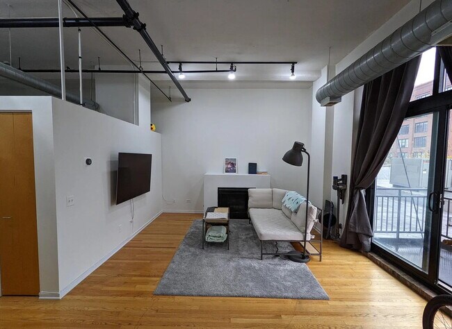 Photo - Well-Appointed Unit with Quality Finishes