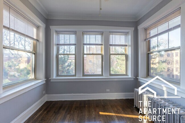 Photo - 4869 N Washtenaw Ave Unit 3f