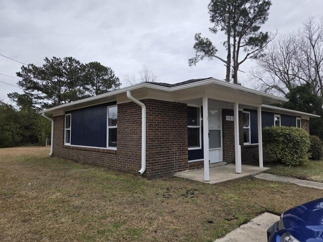 Photo - 1502 N 26th St