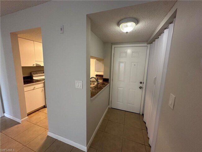 Photo - 3417 Winkler Ave