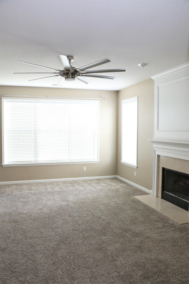 Photo - 10 Bushwood Dr