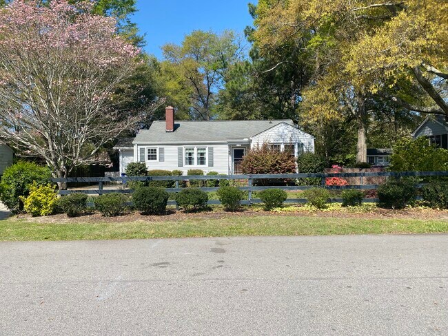 Photo - 337 E Boundary Ave SE