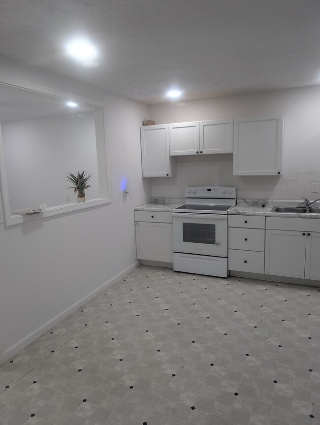 Photo - 1680 E Whisnand Rd Unit #7