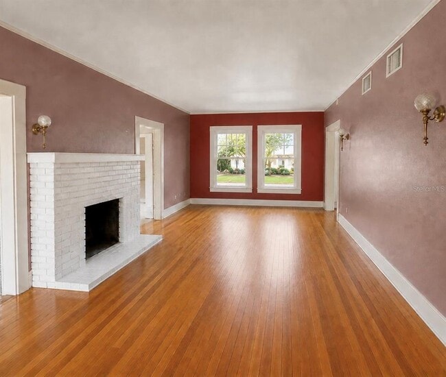 Photo - 4535 9th Ave N
