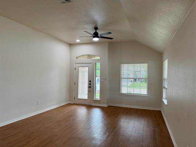 Photo - 1001 Roberts Bend Ct
