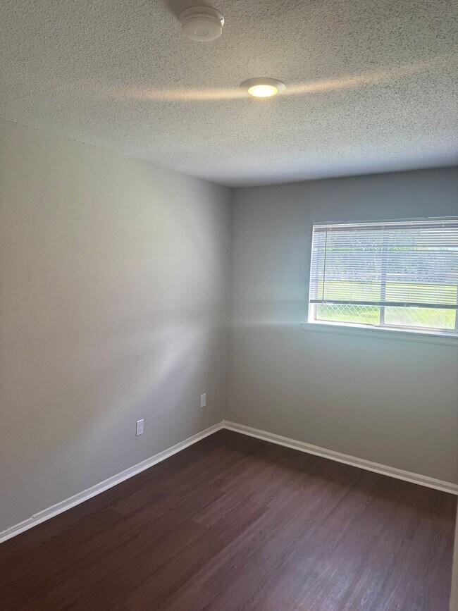 Photo - Imogene Apartments