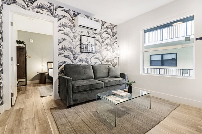 Photo - 4025 Indian Creek Dr Unidad ID1272094P