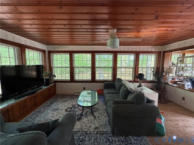 Photo - 17088 Old Ridge Rd