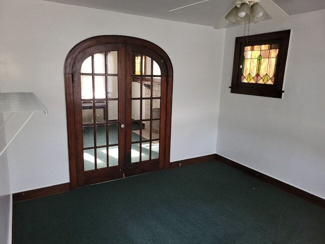 Building Photo - 1815 West St Unit 2