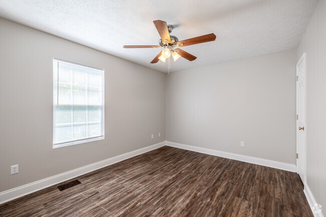 Large Townhome Bedroom