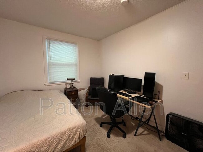 Photo - 37 Skyview Pl Unit #8