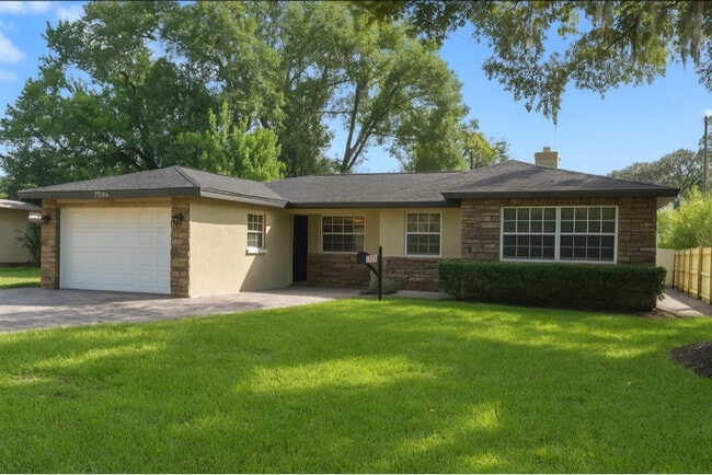 Building Photo - 350 N Phelps Ave