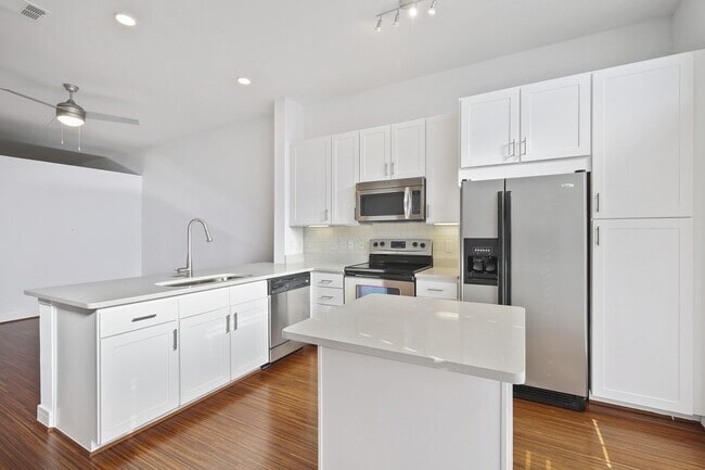 Photo - 3839 McKinney Ave Unit 400.6