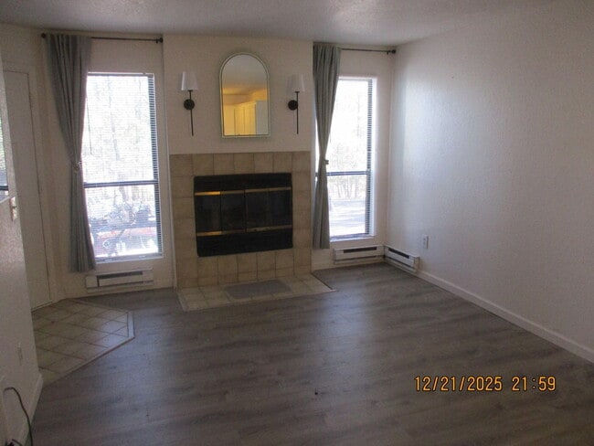 Photo - 2700 S White Mountain Rd Unit 403